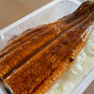 市販のうなぎを市販のたれで、美味しく♪♪